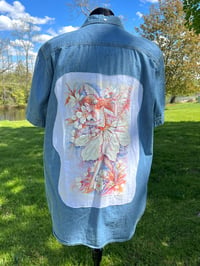 Image 3 of XL Fairy Chambray Short Sleeve