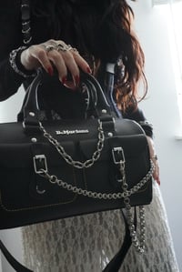 Image 3 of Shackle Multi Chain