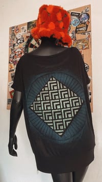 Image 4 of T-SHIRT GIRLZ