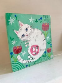 Image 3 of original painting-pregnant cat with tulips 
