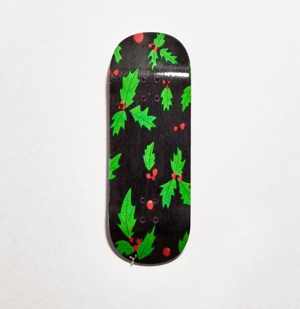 Image of Holly berries graphic