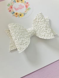 Image 2 of White glitter bow 