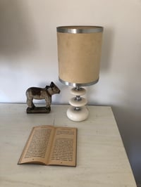 Image 4 of Lampe blanche vintage 