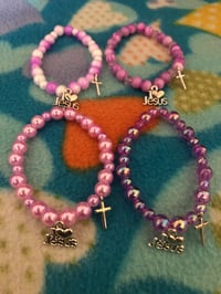 Image 1 of I heart Jesus bracelet