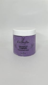 HER GUILTY PLEASURE FOAMING SUGAR SCRUB