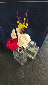 Image 4 of Dainty Collection:Roped Red Peony and White Flowers Floral Reed Diffuser