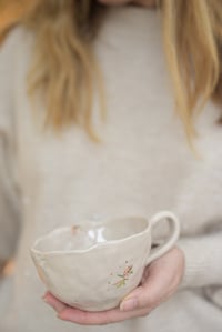 Image 3 of Wobbly Mug 01