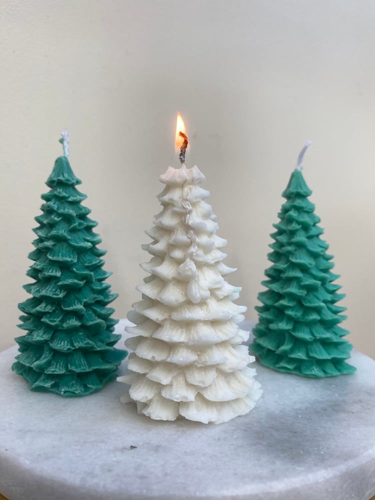 Image of Festive Christmas tree candle 