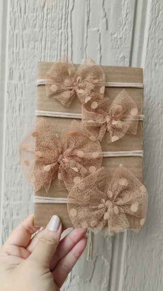 Image of Dottie caramel bows