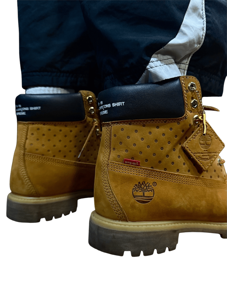 Image of Supreme X CDG 2015 Timberlands