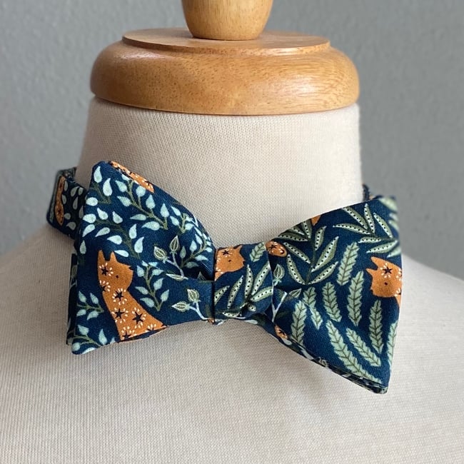 Jungle Cat Bow Tie