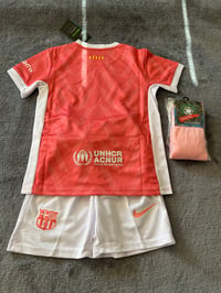 Image 2 of Barcelona coral kit 