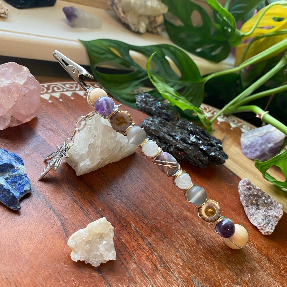 Image of amethyst air roach clip 