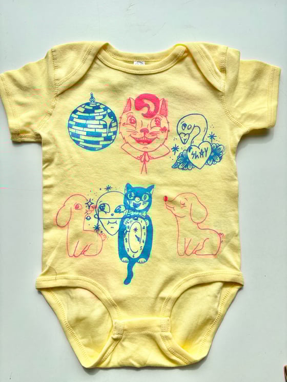 Image of Yellow Onesie (24 mo)