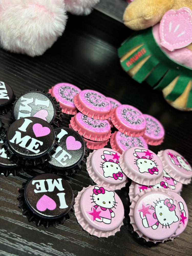Image of bottle cap mix -series 3