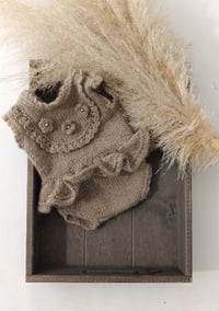 Image 2 of Knitted newborn set for photoshoots - Lula - neutral brown