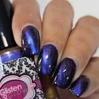Image 4 of Glisten & Glow Rest in Polish