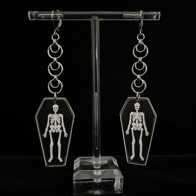 chainmail clear coffin earrings 