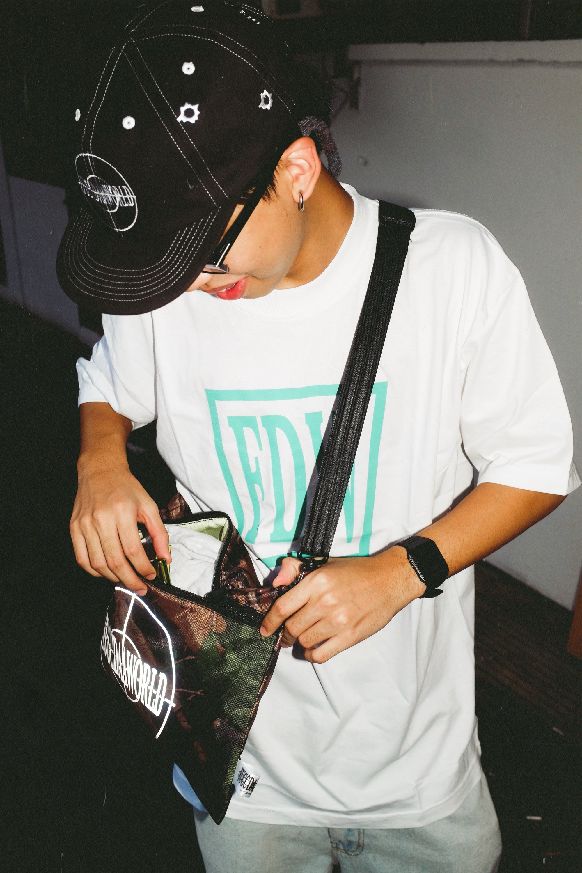 REAL TREE F BAG {M} | FDW