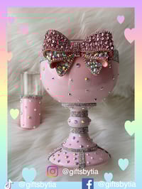 “Pretty in Pink” Women’s Chalice w/matching shot glass