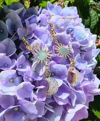 Image 1 of Day & Night 