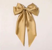 Beige Hair Bow