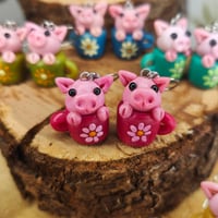 Image 1 of Kolczyki - "Świnka w kubku" 🐷🩷 part 2