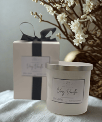 Very vanilla candle 