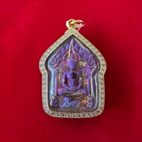 Amulet pendant 9