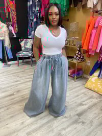 WIDE LEG OVERSIZED DENIM