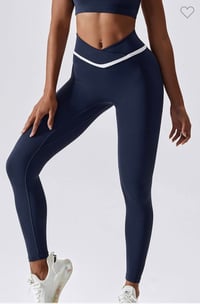 Image 2 of Crossed Waisted Solid Color Sports Leggings 