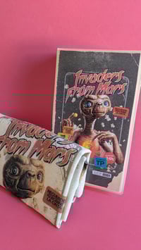 Image 1 of Totebag Edición Limitada E T.  VHS