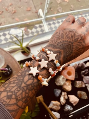 Image of Earth star agate hand made bracelet 