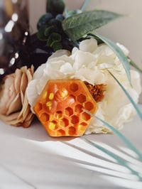 Image 1 of Skin Brightening Goat Milk Soap: Exfoliating Oatmeal, Natural Honey & Turmeric