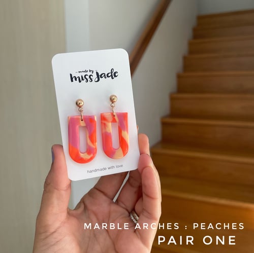 Image of Marble Arches : Peaches