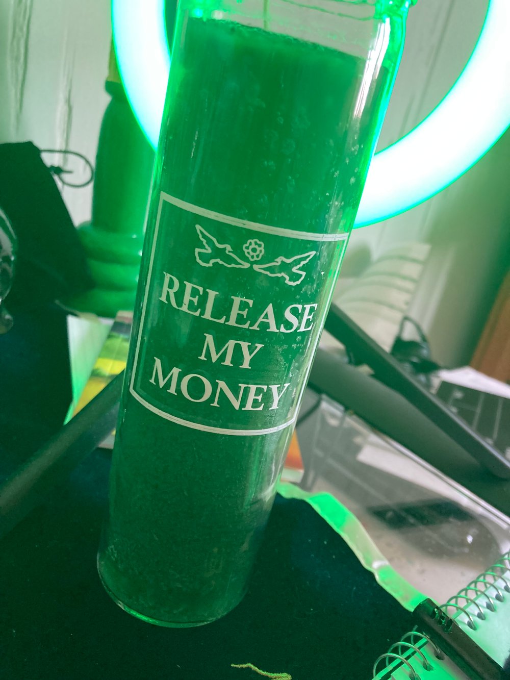 Image of RELEASE MY MONEY 7 DAYS OF FINANCES RITUAL CANDLE