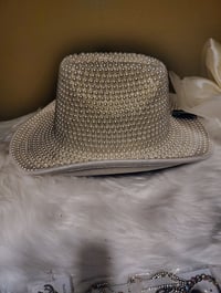 Image 3 of RODEO UP: DIVA PEARL HAT