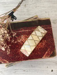 Image 4 of Bracelet nacré et laiton 