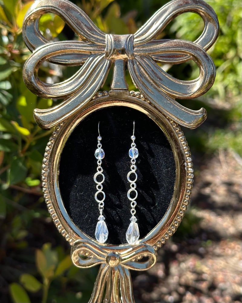 Image of Raindrop earrings