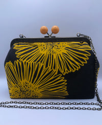 Image 1 of Sunflower Kiss Lock Bag
