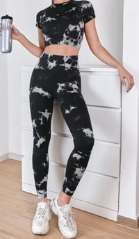 Image 4 of Tie Dye Raglan Sleeve Wideband Waist Sports Set