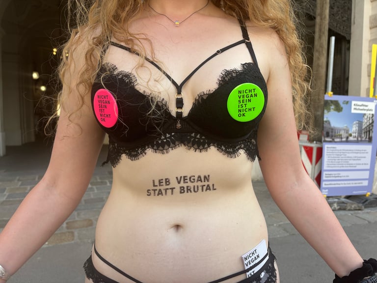 Klebe-Tattoos Image 3