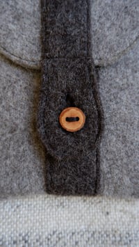 Image 2 of Harting Black Felt Book/Kindle Sleeve - ‘Applewood’