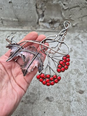 Viburnum necklace 