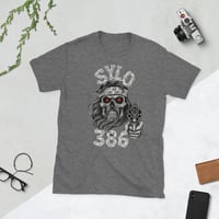 Beard skull gun grey shirt