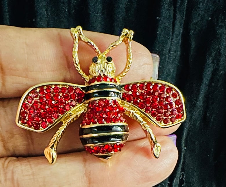 Image of Gucci Inspired Bee Brooch 