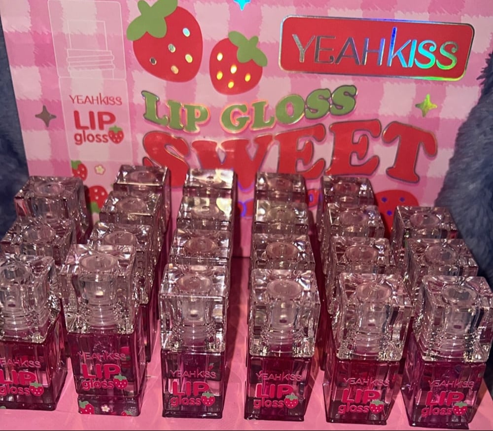 Image of Strawberry Clear Lip Oil 