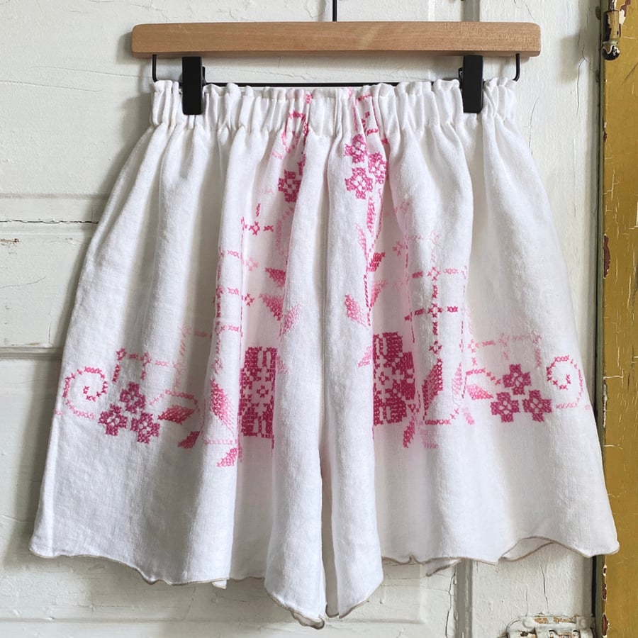 Image of Pink Floral Cross-Stitch Tablecloth Granny Shorts