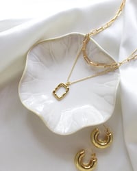 Minimalist Square Pendant Necklace 