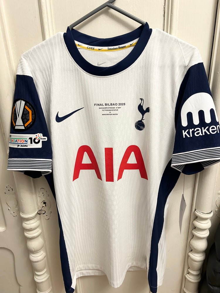 Image of Tottenham Hotspur “JOHNSON 22” Vaporknit 2024/25 Home Europa Final Shirt (M)